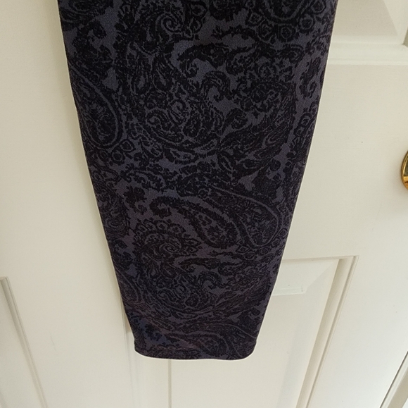 Athleta Chaturanga Women's Gray & Black Paisley Leggings Size Large Active - Picture 5 of 8